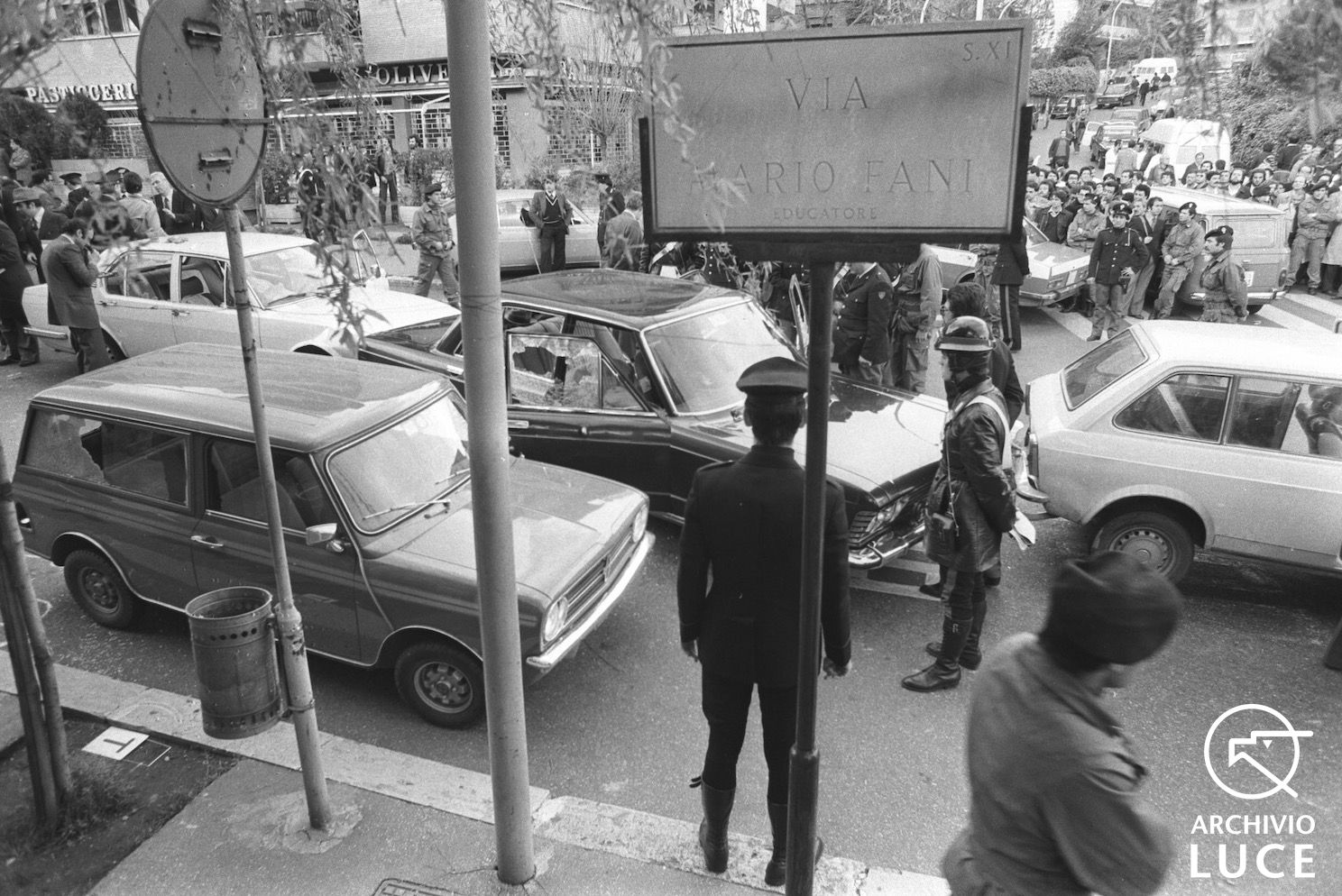 16 marzo 1978 Aldo Moro viene rapito dalla BR – Archivio storico Istituto  Luce