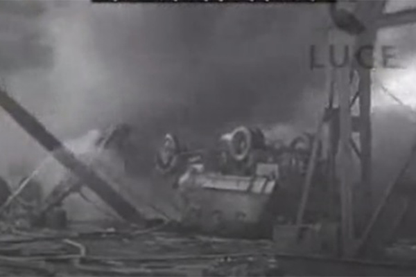 Il bombardamento di Bari e del suo porto da parte dei tedeschi nel 1943