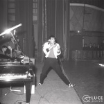 Adriano Celentano in concerto al Sistina di Roma, 1960